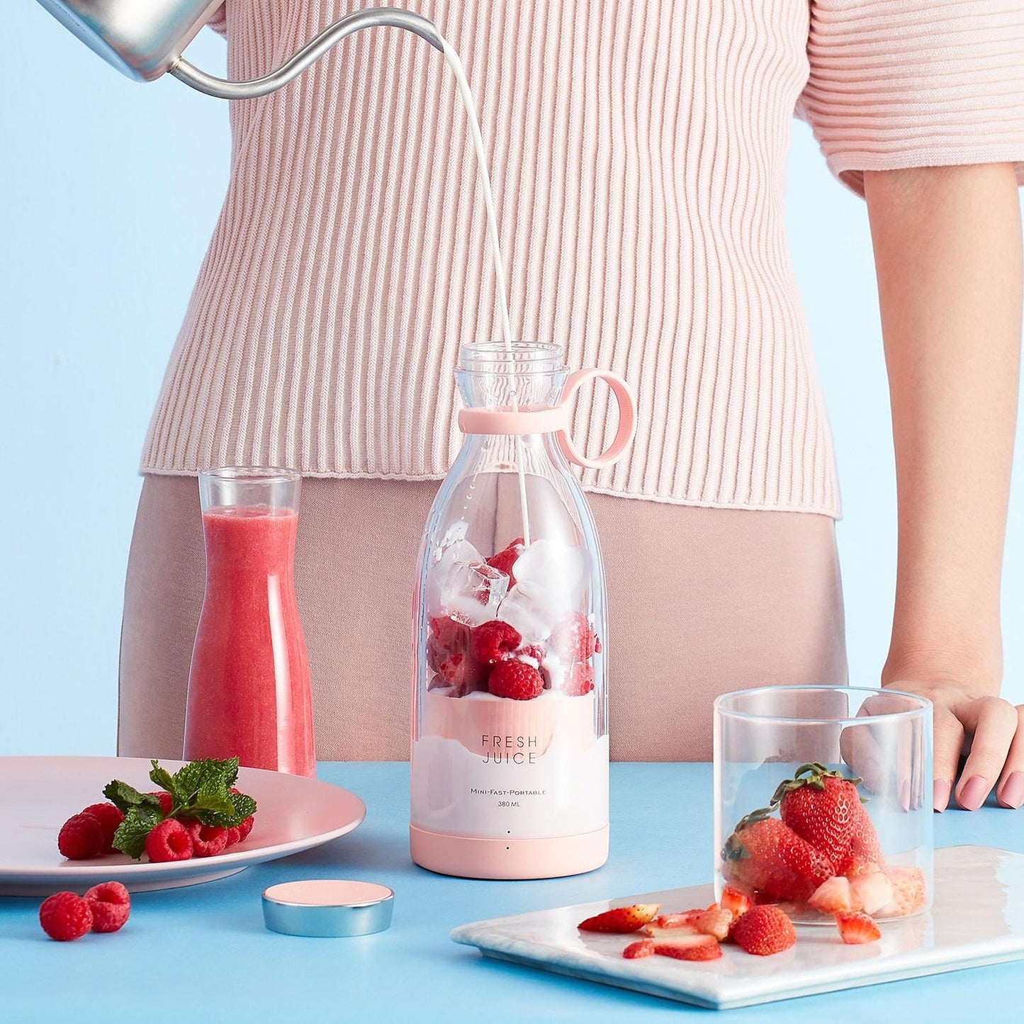 Leyluxe™ Blender Bottle
